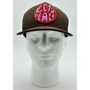 Valas Los Angeles PEACE & LOVE Unisex Trucker Hat Brown Red Pink Patch Snapback